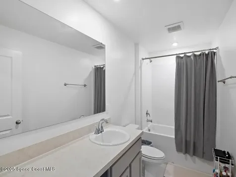 7976 105th Avenue Vero Beach FL 32967