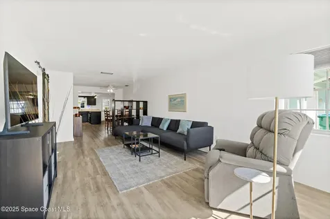 410 Emerald Drive S Indian Harbour Beach FL 32937