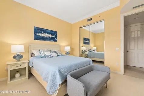 17 Harbour Isle Drive W Hutchinson Island FL 34949
