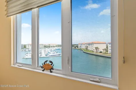 17 Harbour Isle Drive W Hutchinson Island FL 34949