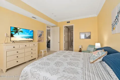 17 Harbour Isle Drive W Hutchinson Island FL 34949