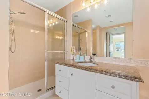 17 Harbour Isle Drive W Hutchinson Island FL 34949