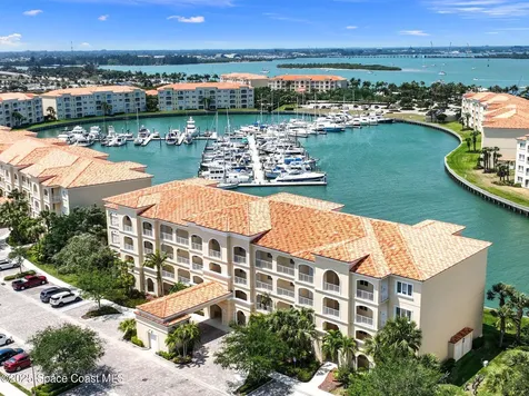 17 Harbour Isle Drive W Hutchinson Island FL 34949