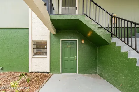 2219 Flower Tree Circle Melbourne FL 32935