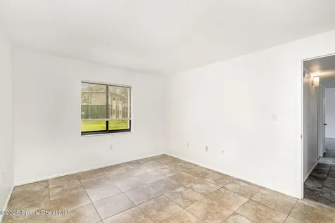 2219 Flower Tree Circle Melbourne FL 32935