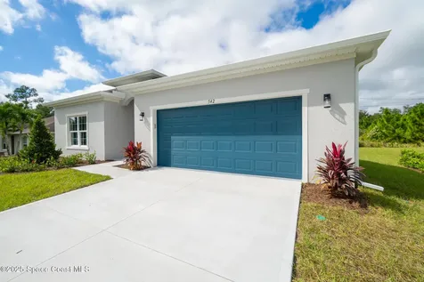 542 De Groodt Road SW Palm Bay FL 32908
