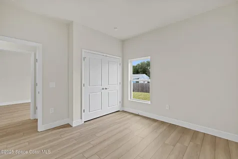 542 De Groodt Road SW Palm Bay FL 32908