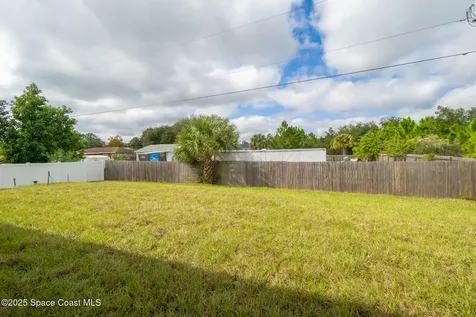 542 De Groodt Road SW Palm Bay FL 32908