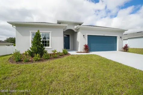 542 De Groodt Road SW Palm Bay FL 32908