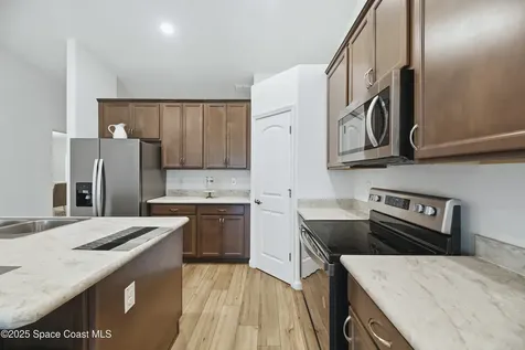 516 Olsmar Street SW Palm Bay FL 32908