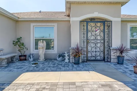 516 Olsmar Street SW Palm Bay FL 32908