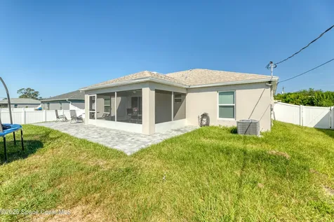 516 Olsmar Street SW Palm Bay FL 32908