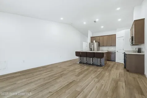 516 Olsmar Street SW Palm Bay FL 32908