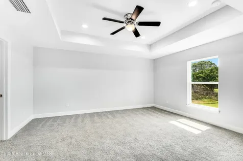 517 Fellenz Street SW Palm Bay FL 32908