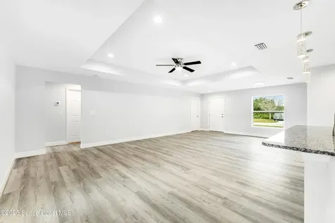 555 Harrison Street SW Palm Bay FL 32908