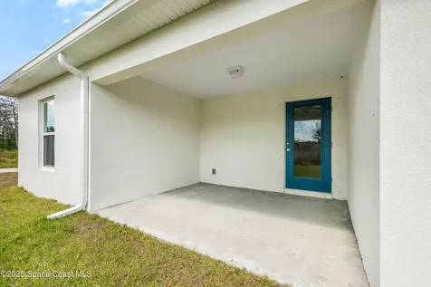 555 Harrison Street SW Palm Bay FL 32908