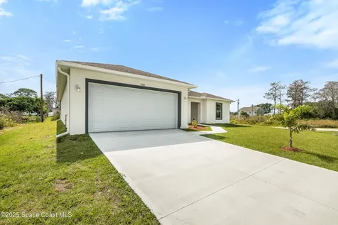 555 Harrison Street SW Palm Bay FL 32908