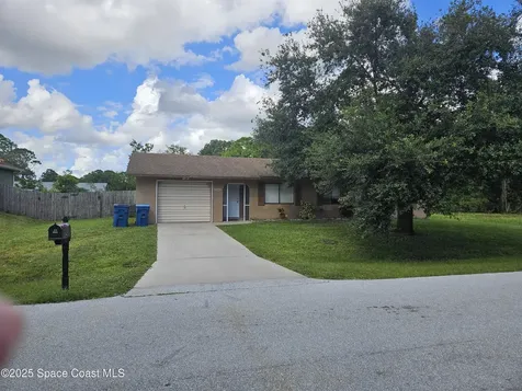 1367 Waffle Street SE Palm Bay FL 32909