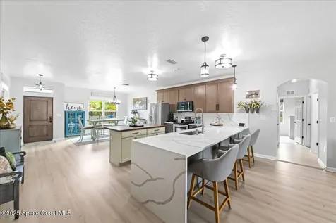 3138 Pomello Avenue SW Palm Bay FL 32908