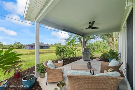 3138 Pomello Avenue SW Palm Bay FL 32908