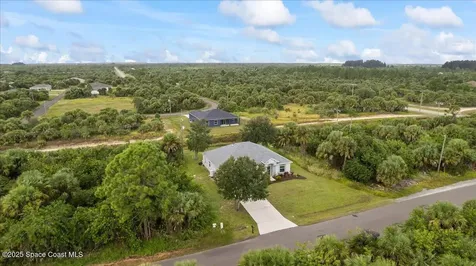 3138 Pomello Avenue SW Palm Bay FL 32908