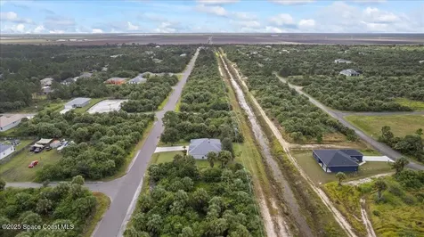 3138 Pomello Avenue SW Palm Bay FL 32908
