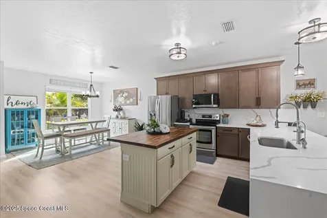 3138 Pomello Avenue SW Palm Bay FL 32908