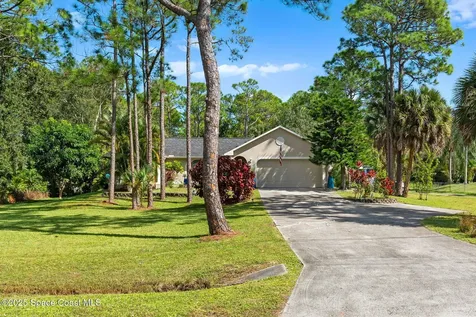 2815 New York Street Melbourne FL 32904