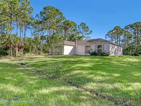 875 Natroma Avenue SW Palm Bay FL 32908