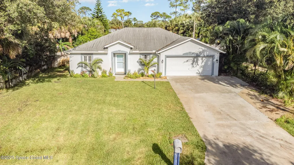 561 Carnival Terrace Sebastian FL 32958