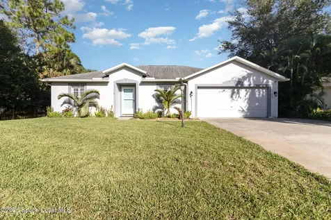 561 Carnival Terrace Sebastian FL 32958