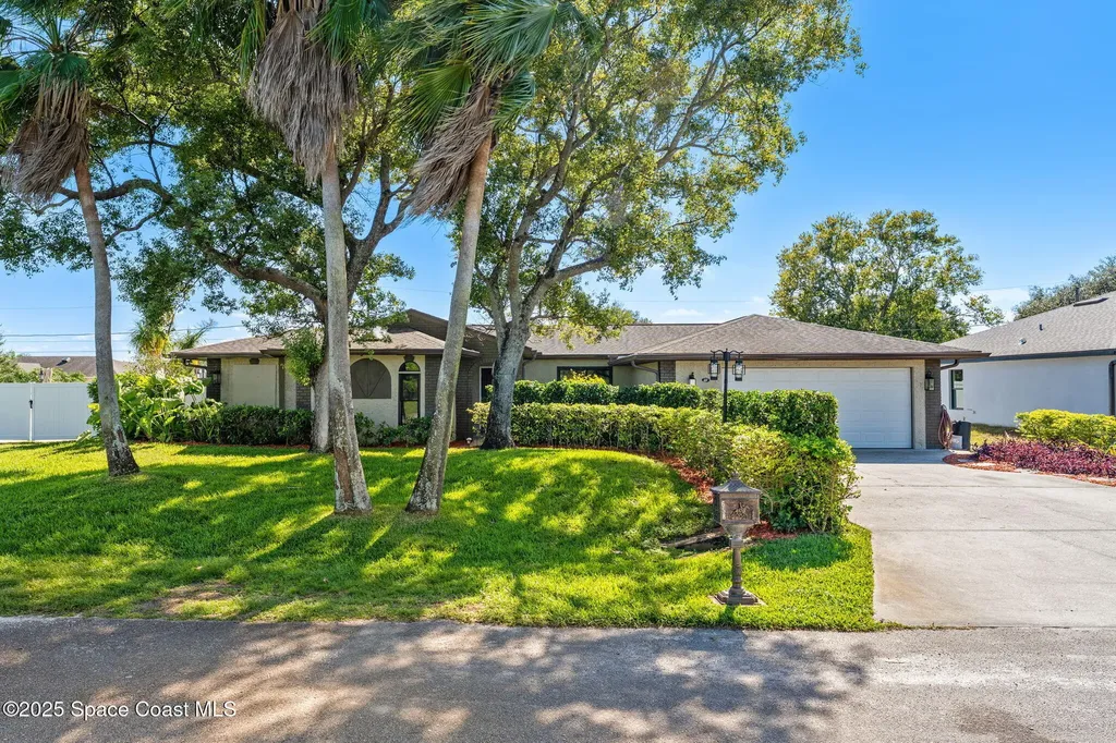 658 Binney Street NE Palm Bay FL 32907