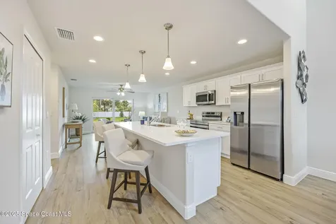 208 Hidden Woods Place Melbourne FL 32901