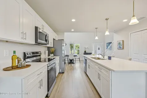 208 Hidden Woods Place Melbourne FL 32901