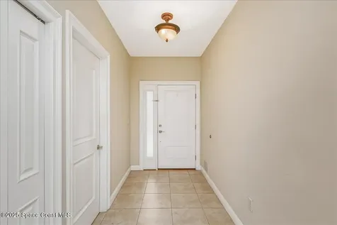 1 Eighth Avenue Indialantic FL 32903
