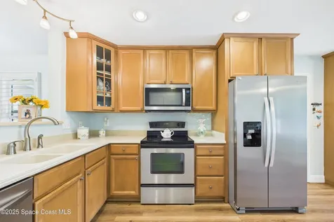 105 Anchor Drive Indian Harbour Beach FL 32937