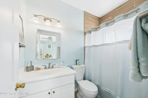 105 Anchor Drive Indian Harbour Beach FL 32937