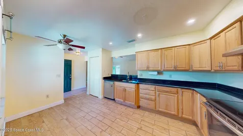 871 Southern Pine Trail Rockledge FL 32955