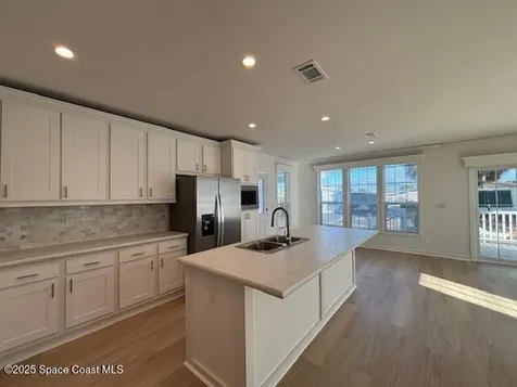 723 Hyacinth Circle Barefoot Bay FL 32976