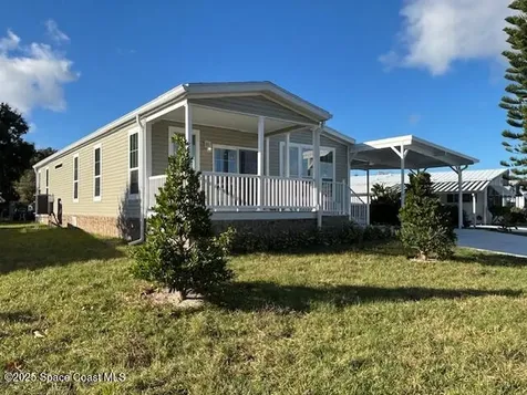 723 Hyacinth Circle Barefoot Bay FL 32976