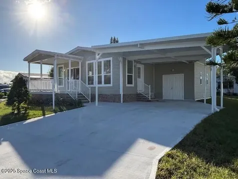 723 Hyacinth Circle Barefoot Bay FL 32976