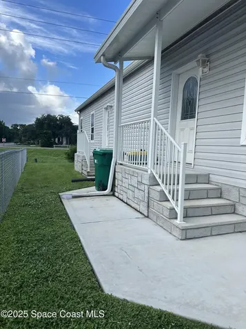 919 Vireo Drive Barefoot Bay FL 32976