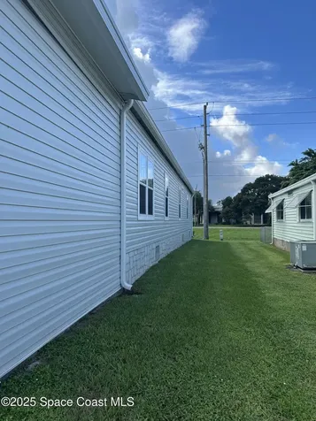 919 Vireo Drive Barefoot Bay FL 32976
