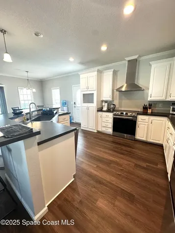 919 Vireo Drive Barefoot Bay FL 32976