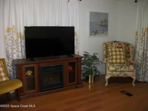 1972 Mango Street NE Palm Bay FL 32905