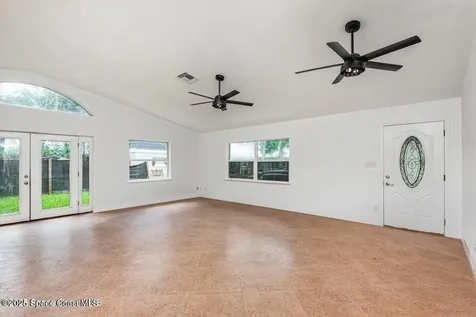 4085 Cypress Bend Geneva FL 32732