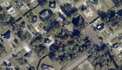 656 Floyd Street SE Palm Bay FL 32909