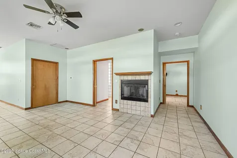 212 Bella Coola Drive Indian Harbour Beach FL 32937