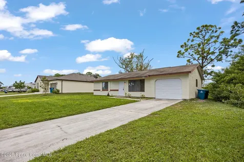1426 Leeward Avenue SE Palm Bay FL 32909