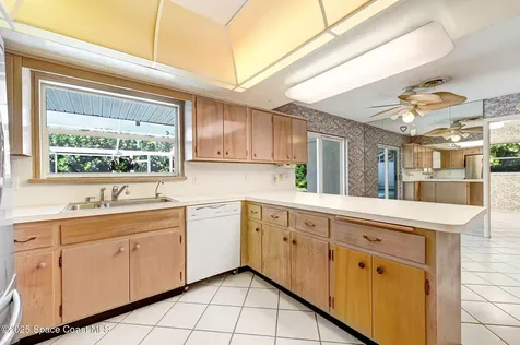 105 Cat Cay Lane Indian Harbour Beach FL 32937